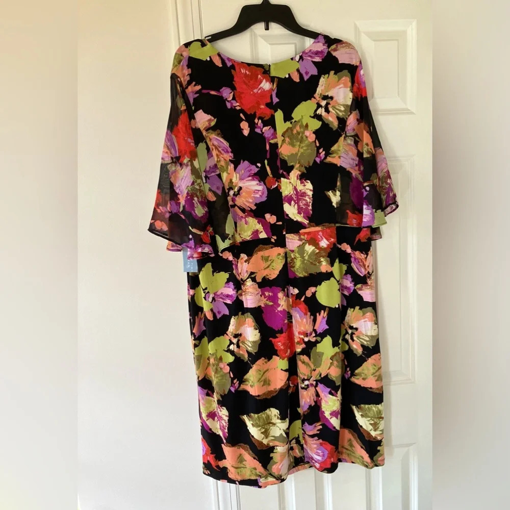 NWT Woman’s Plus Size Printed Twist-Front Capelet Abstract Floral Midi Dress 22W - Picture 8 of 9